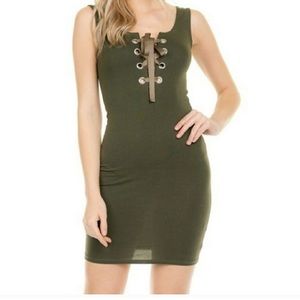 🌟NEW🌟 green tie up dress🌻